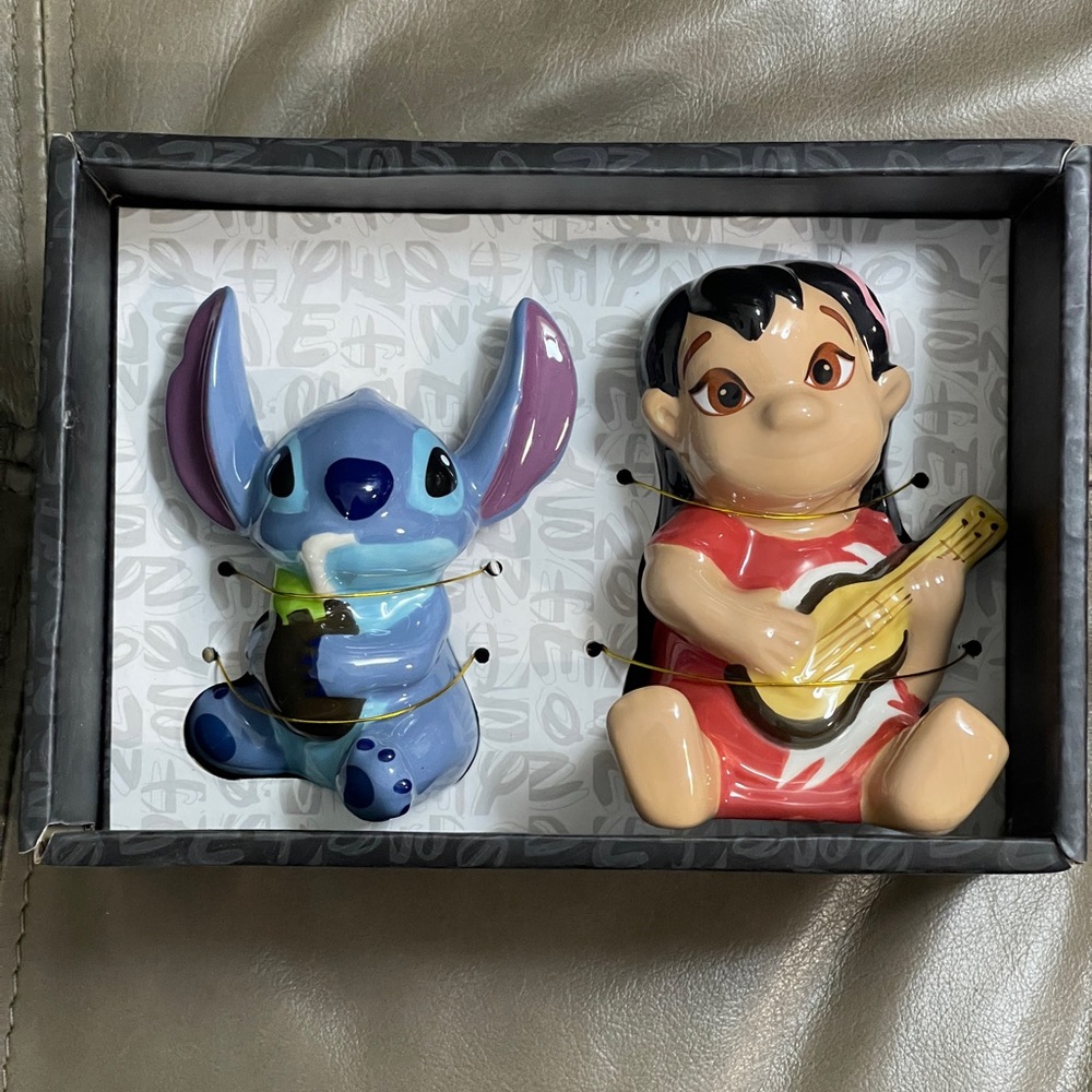 Disney Lilo & Stitch Ceramic Figurine Set - Blue and Red